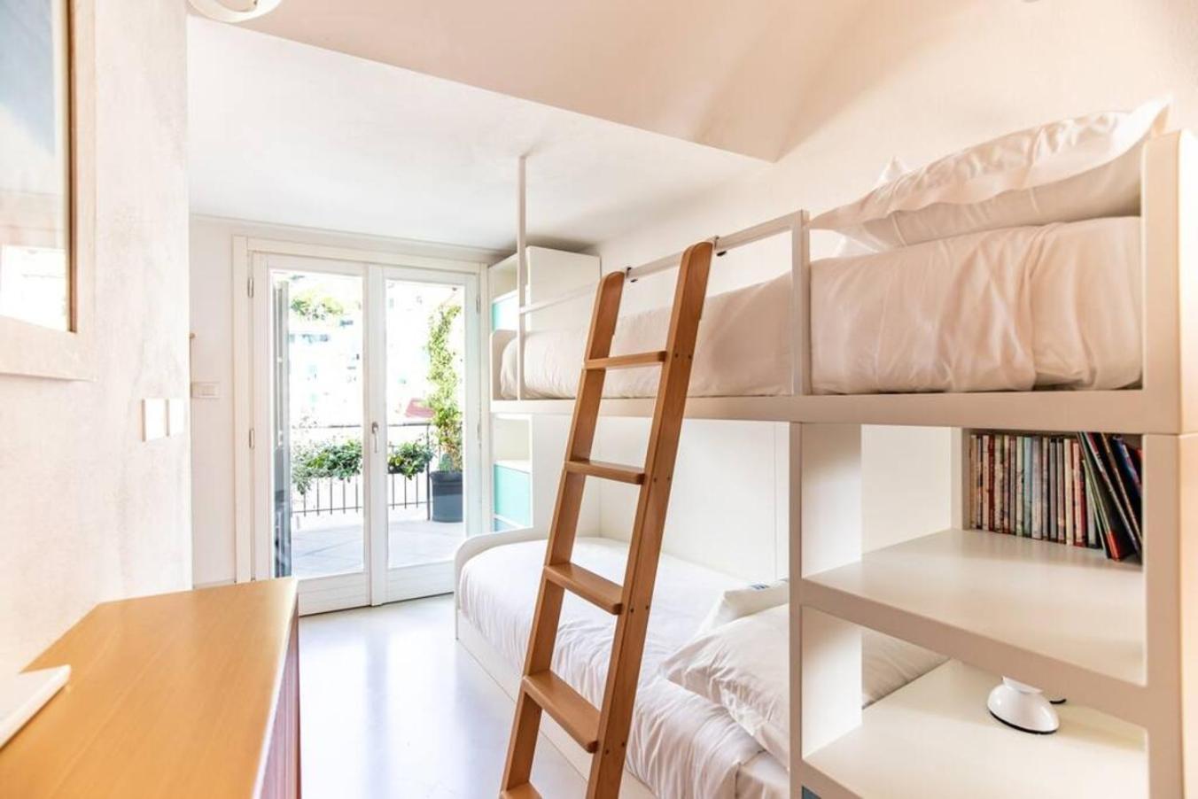 韦尔纳扎Carattino 12 Idyllic Seafront Retreat公寓 外观 照片