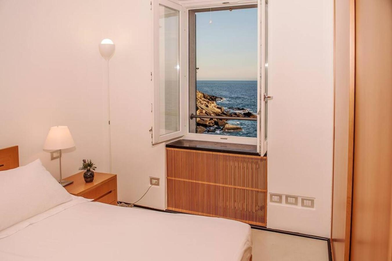 韦尔纳扎Carattino 12 Idyllic Seafront Retreat公寓 外观 照片