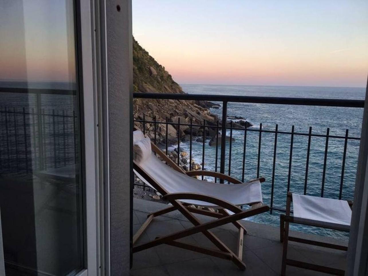 韦尔纳扎Carattino 12 Idyllic Seafront Retreat公寓 外观 照片